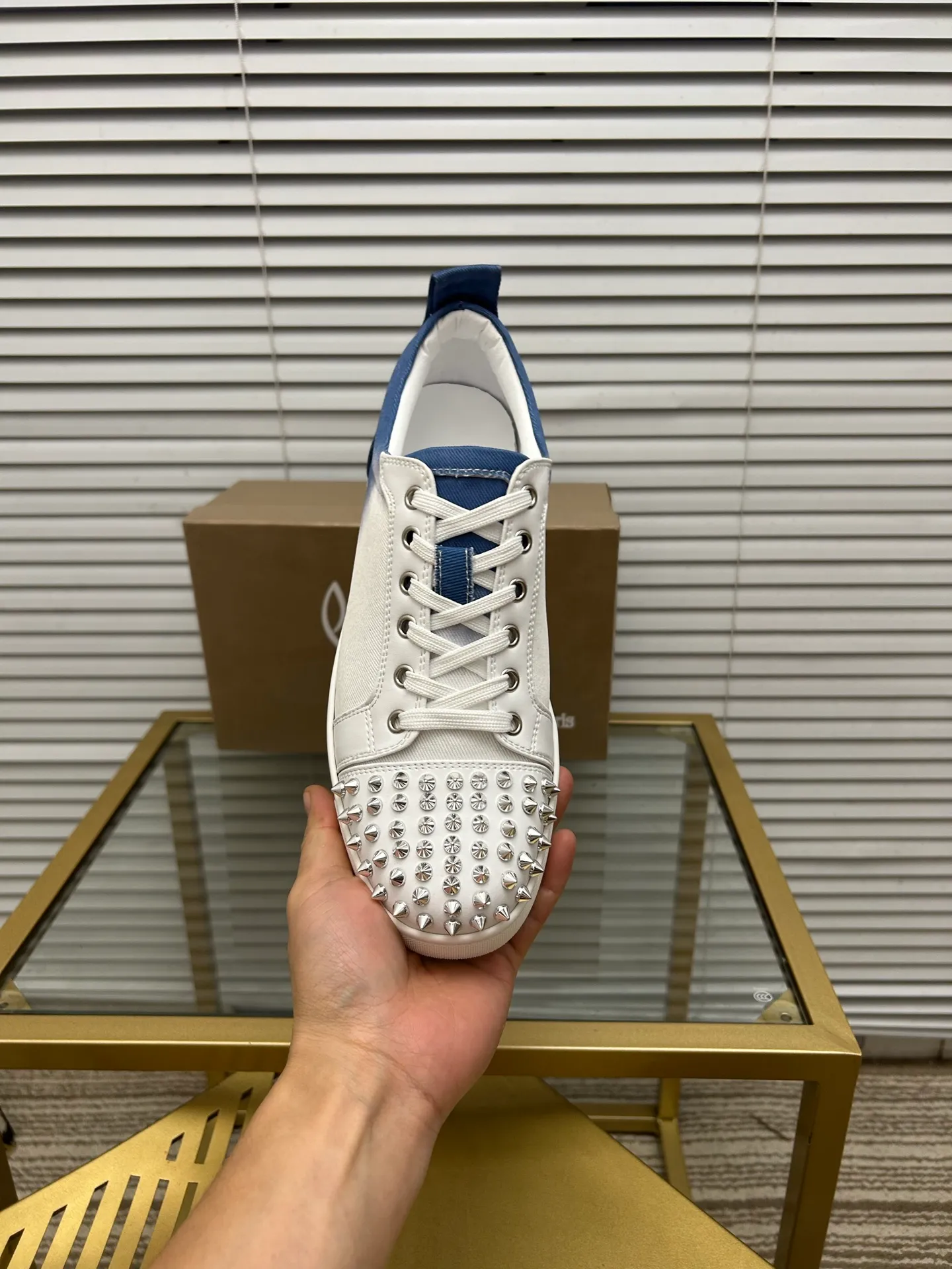 (Customized model) Ex-factory price is 480. christian louboutin (CL red sole shoes) counter series, casual sneakers for couples 📢 📢 📢 Exclusive hot style release 🎈🎈💪 Movable latex feet 👻 Finished outsole line [Proud] 😝Female 35-40# Male 38#-46, global supply😝 [Top version]: Original imported genuine leather upper, top original leather lining, original molded TPU outsole, original 1:1 detail processing, original shoe last,